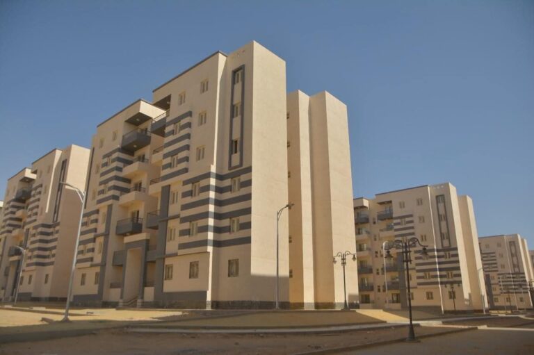 مشروعات إسكان وبنية تحتية متكاملة بمدينة السويس الجديدة