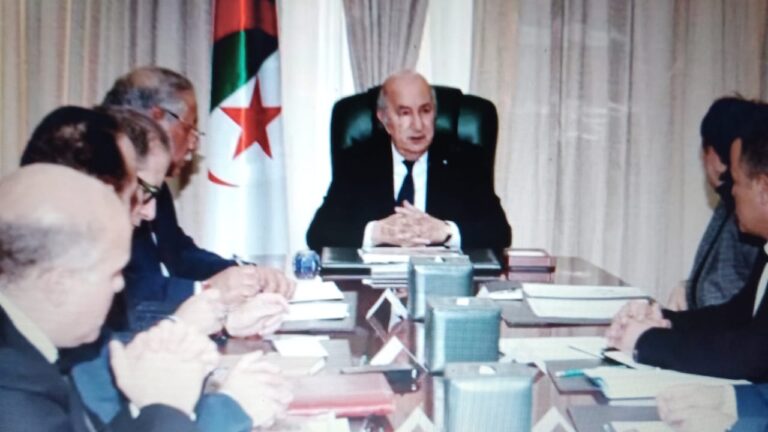 تراس رئيس الجمهورية السيد عبد المجيد تبون أمس الإثنين