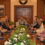 محافظ بورسعيد يوجه شركة النظافة بتوفير ١٥٠٠ صندوق قمامة