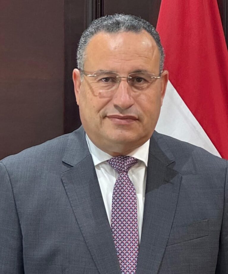 وزير التعليم العالي يوجه بتعليق الدراسة حضوريًا