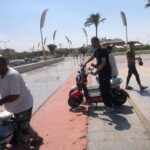 تكسير أكشاك عشوائية ومصادرة دراجات كهربائية ومنع الخيول بكورنيش بمحافظة بورسعيد